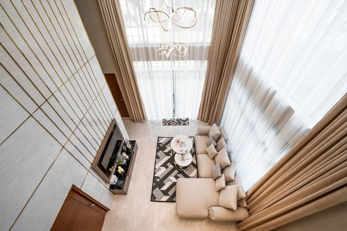 ขายโฮมออฟฟิศโชคชัย4 ลาดพร้าว71 : ขายด่วน! Luxury Home Office 3 ชั้นครึ่ง ทำเลโชคชัย 4 ตกแต่งครบ อยู่เองสบาย หรือปล่อยเช่าก็คิวแน่นตลอดปี รายได้เดือนละแสน!