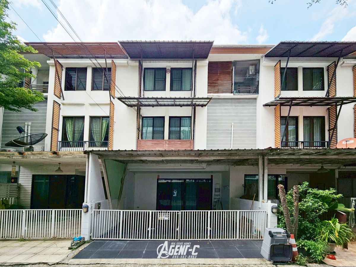 ให้เช่าทาวน์โฮมเกษตร นวมินทร์ ลาดปลาเค้า : ให้เช่า อารียา โมว่า เกษตร-นวมินทร์ ทาวน์โฮม 3ชั้น ฟังก์ชั่น 3 ห้องนอน 3 ห้องน้ำ 2ที่จอดรถ บ้านสวยเฟอร์นิเจอร์ครบ พร้อมเข้าอยู่ ทำเลดีเดินทางสะดวก ใกล้เซ็นทรัล รามอินทรา และ ม.เกษตร