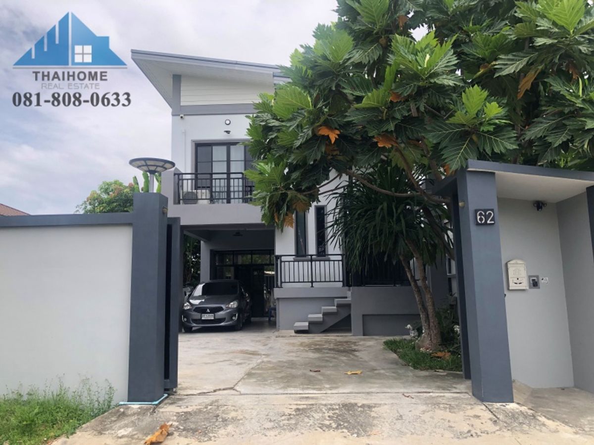 ขายบ้านลาดกระบัง สุวรรณภูมิ : บ้านเดี่ยว 2 ชั้น 75 ตรว. บ้านสร้างเอง สวย สภาพยังใหม่ ขายพร้อมเฟอร์ ยกกระเป๋าอยู่ได้เลย ใกล้ สวนหลวง ร.9 สนามบินสุวรรณภูมิ ถนนเฉลิมพระเกียรติ ร.9 ซอย 65 ขาย 6,800,000 บาท ต่อรองได้