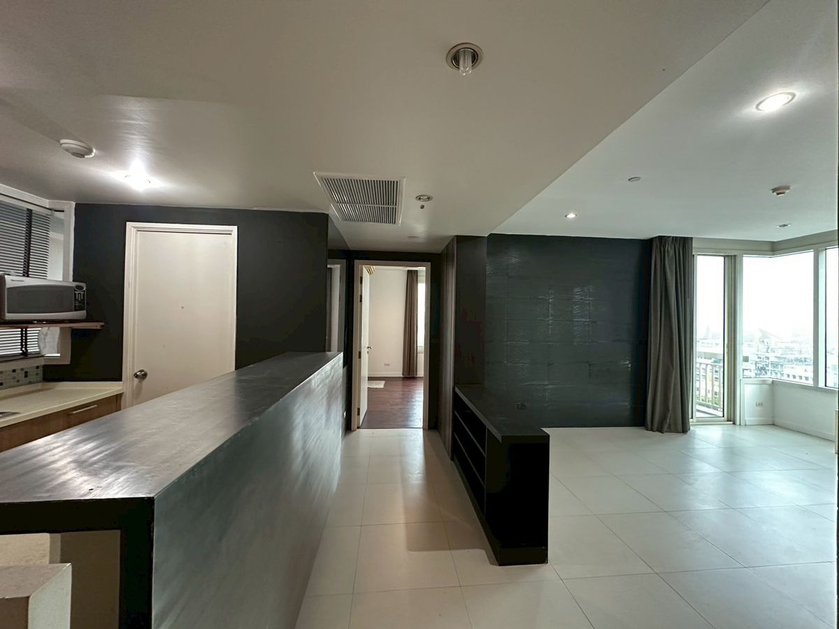 For SaleCondoWitthayu, Chidlom, Langsuan, Ploenchit : For Sale Manhattan Chitlom! 2 Bedroom 88 SQ.M Unfurnished Near Central Chidlom