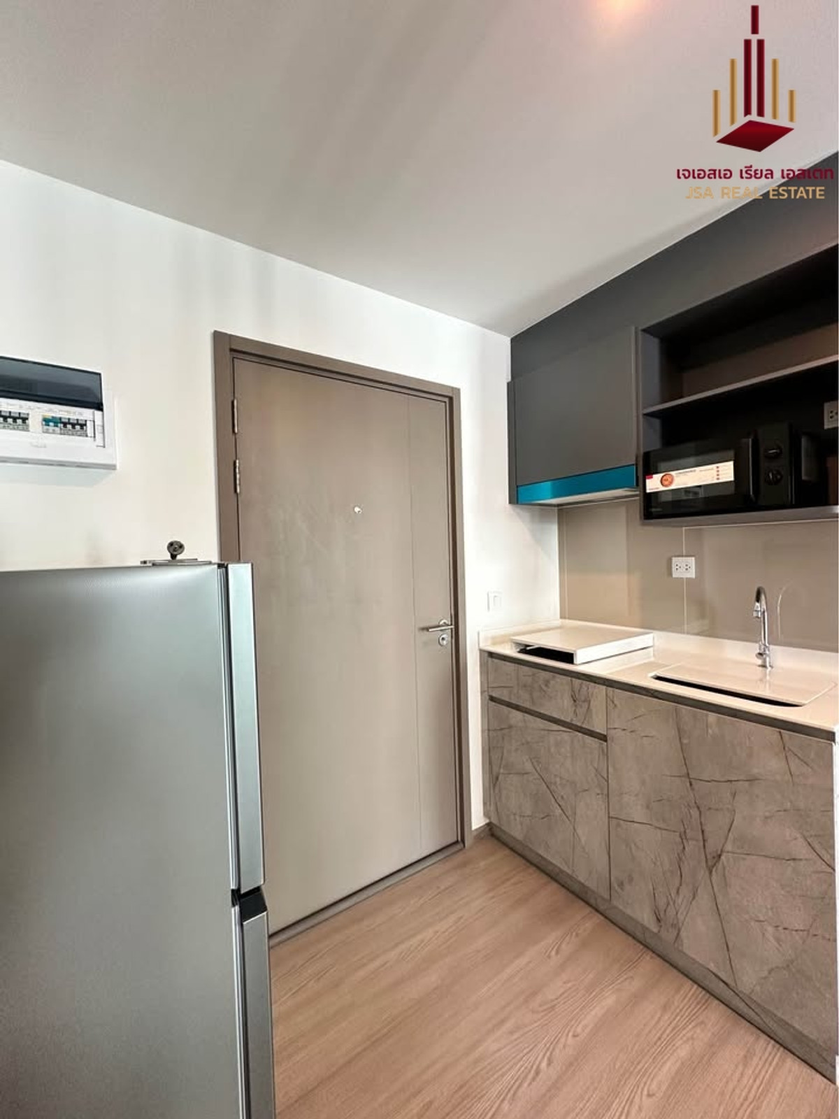 For RentCondoKasetsart, Ratchayothin : ✨ For Rent: Aspire Ratchayothin Condo ✨ 💰 ONLY THB/Month