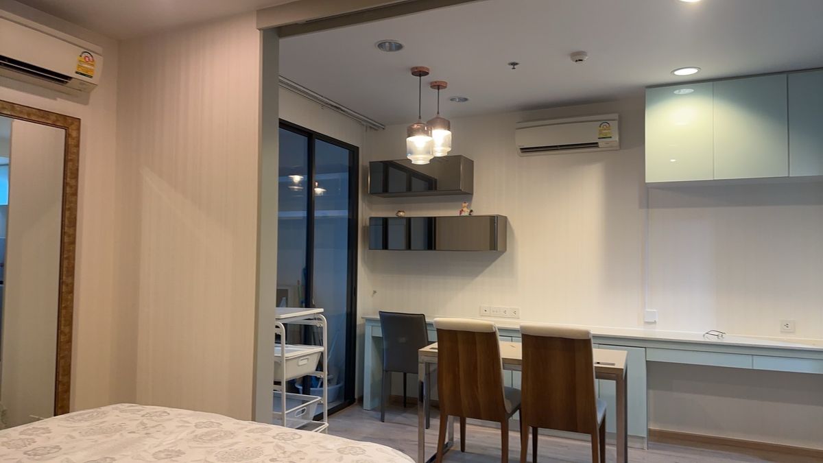 For RentCondoRatchathewi,Phayathai : 📢✨ For Rent: IDEO Q Ratchathewi – Stunning Room, Prime Location, Convenient Commute! ✨📢
