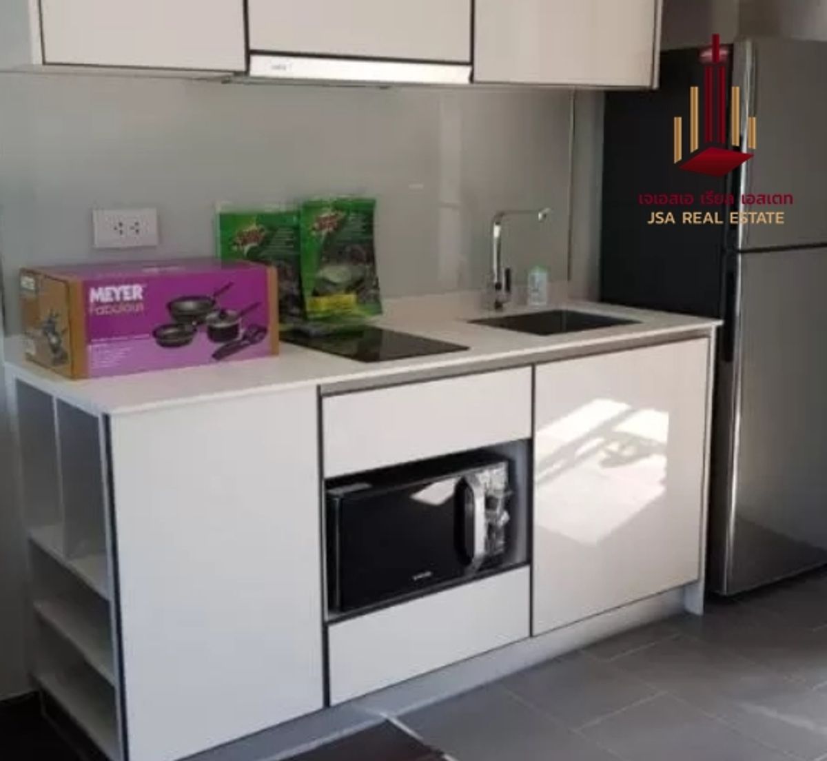 ให้เช่าคอนโดสุขุมวิท อโศก ทองหล่อ : ✨ For Rent: C Ekkamai Condo ✨  💰 Only 18,000 THB/month