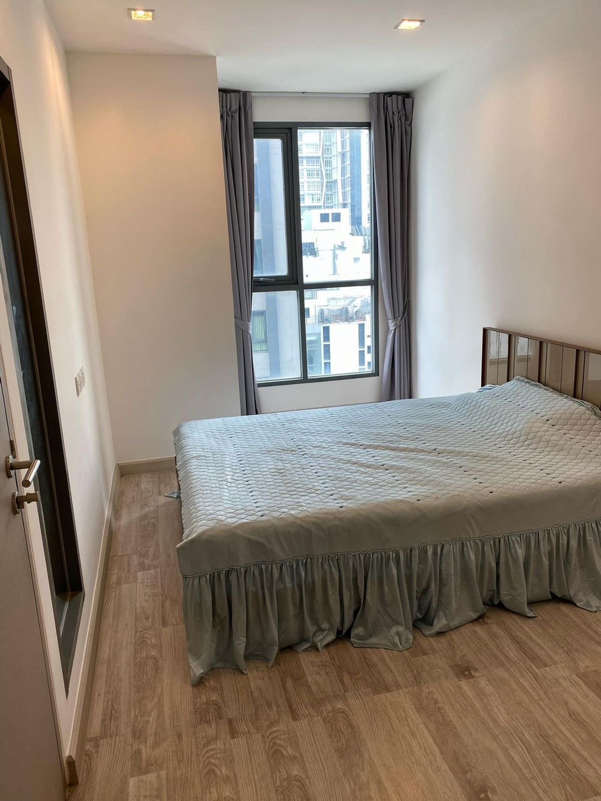 ขายคอนโดอ่อนนุช อุดมสุข : 📣 [For Sale] ขายด่วน !! คอนโด Ideo Mobi Sukhumvit (Soi 81)