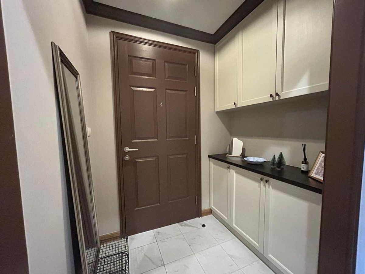 For SaleCondoSiam Paragon ,Chulalongkorn,Samyan : The Reserve Kasemsan 3【𝐒𝐄𝐋𝐋 & 𝐑𝐄𝐍𝐓】🔥Classic-style 2-bedroom unit with spacious living space and bathtub! Near BTS National Stadium🔥  Contact Line ID: @hacondo