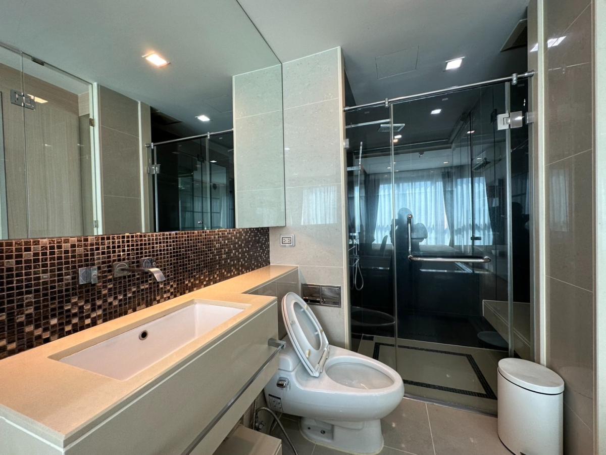 ขายคอนโดพระราม 9 เพชรบุรีตัดใหม่ RCA : 🔥ขายด่วน🔥ดิ แอดเดรส อโศก  ห้องกว้างหรูหรา วิวสวย ติดรถไฟฟ้า MRT เพชรบุรี