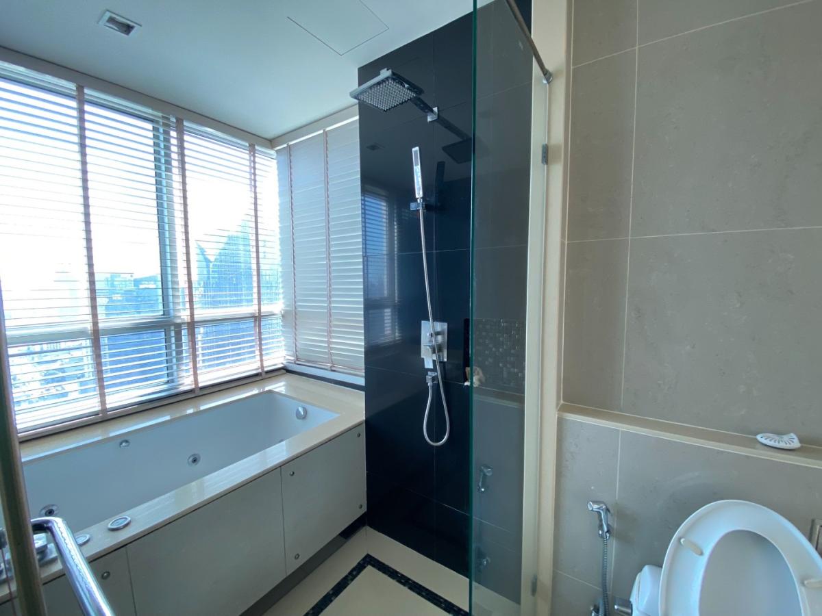 ขายคอนโดพระราม 9 เพชรบุรีตัดใหม่ RCA : 🔥ขายด่วน🔥ดิ แอดเดรส อโศก 2 ห้องนอน โล่งกว้าง แต่งหรูหรา วิวสวย ติดรถไฟฟ้า MRT เพชรบุรี