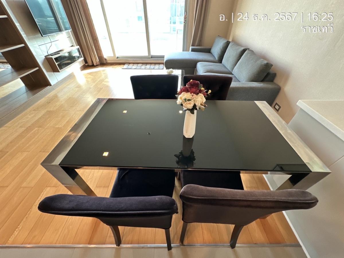 ขายคอนโดพระราม 9 เพชรบุรีตัดใหม่ RCA : 🔥ขายด่วน🔥ดิ แอดเดรส อโศก 2 ห้องนอน โล่งกว้าง แต่งหรูหรา วิวสวย ติดรถไฟฟ้า MRT เพชรบุรี