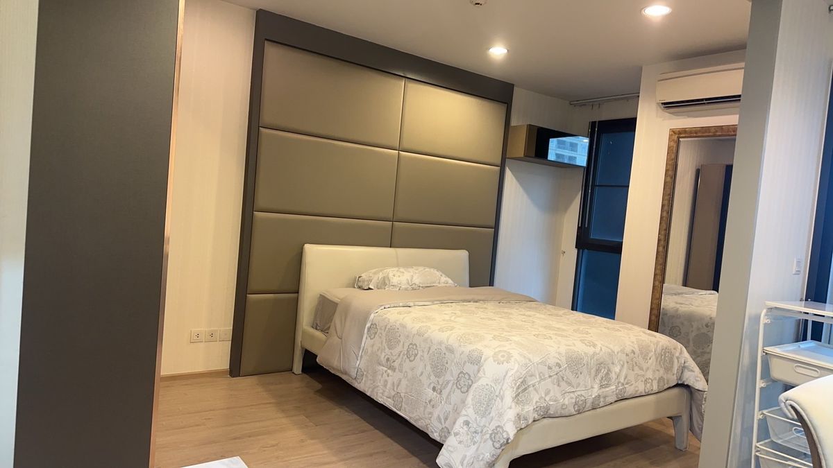 For RentCondoRatchathewi,Phayathai : 📢✨ For Rent: IDEO Q Ratchathewi – Stunning Room, Prime Location, Convenient Commute! ✨📢