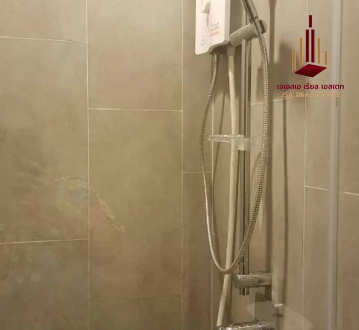 ให้เช่าคอนโดสุขุมวิท อโศก ทองหล่อ : ✨ For Rent: C Ekkamai Condo ✨  💰 Only 18,000 THB/month