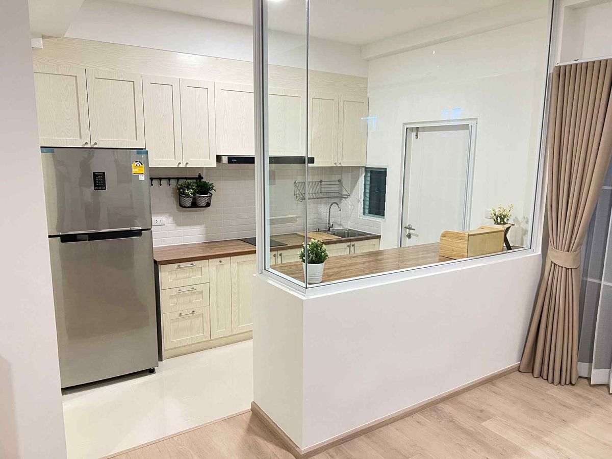 ให้เช่าทาวน์โฮมบางนา แบริ่ง ลาซาล : ทาวน์เฮ้าส์ให้เช่า 📍 Indy 2 Bangna-Ramkhamhaeng 2 📍 3 ห้องนอน 3 ห้องน้ำ เฟอร์นิเจอร์ และ เครื่องใช้ไฟฟ้าครบ 