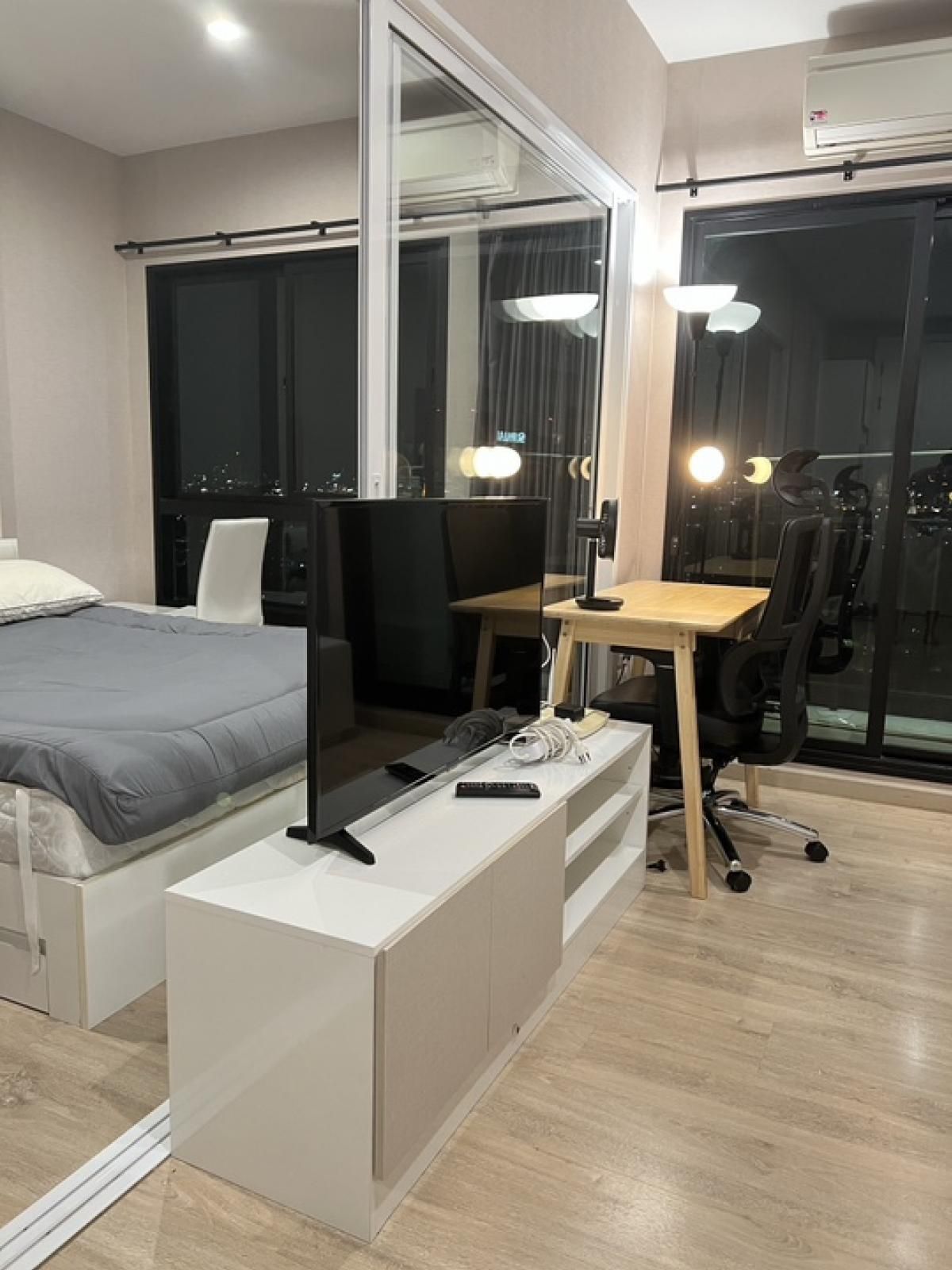 ให้เช่าคอนโดท่าพระ ตลาดพลู วุฒากาศ : ให้เช่า 🔥 The Parkland Phetkasem - Thapra 🔥 เฟอร์นิเจอร์ และ เครื่องใช้ไฟฟ้าครบ ใกล้ MRT ท่าพระ