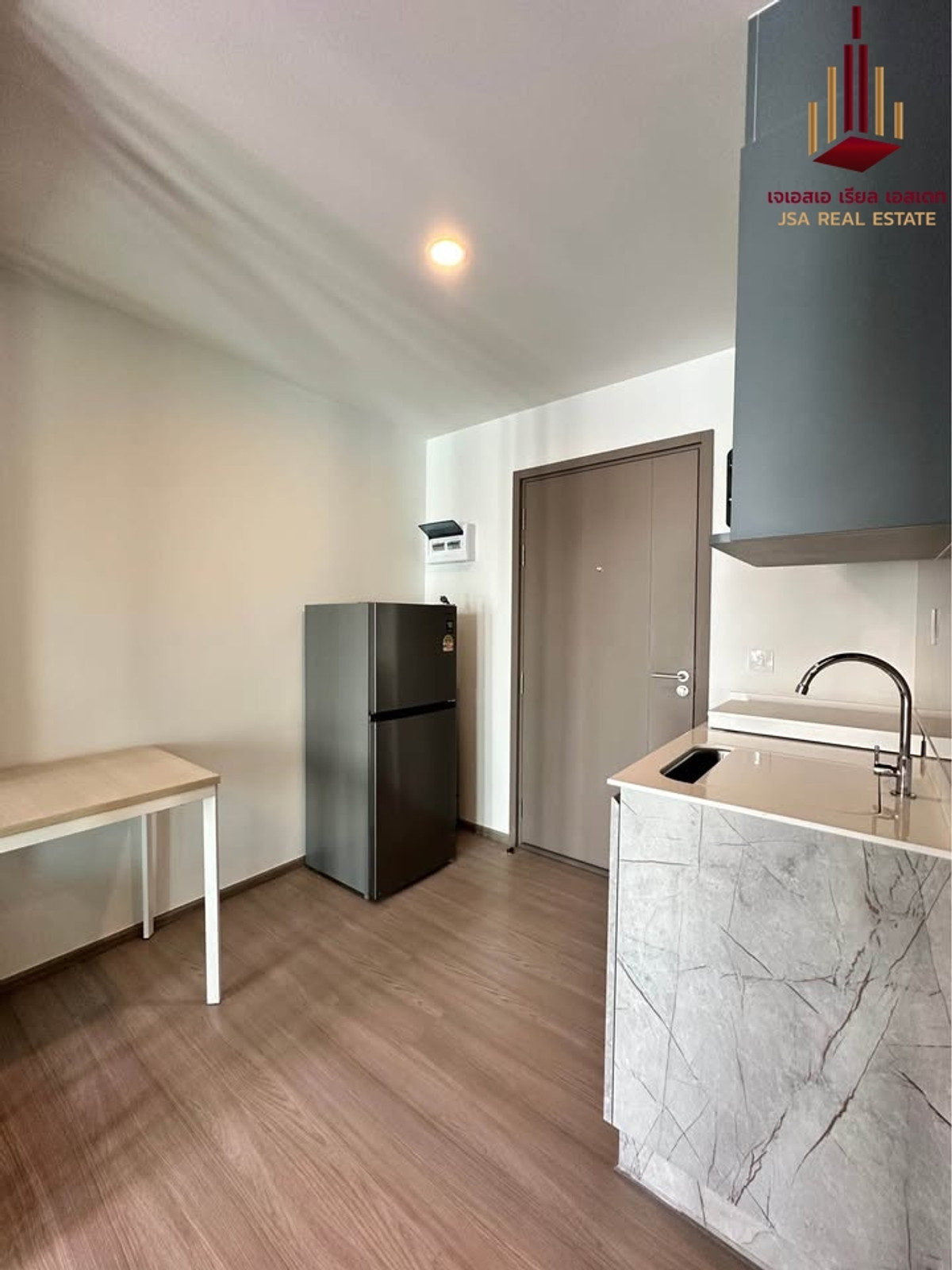 For RentCondoKasetsart, Ratchayothin : ✨ For Rent: Aspire Ratchayothin Condo ✨ 💰 ONLY THB/Month