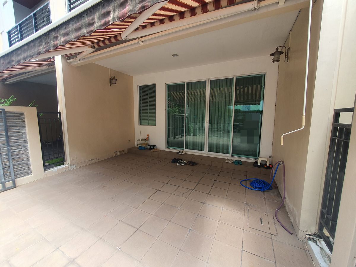 ขายทาวน์โฮมลาดพร้าว101 แฮปปี้แลนด์ : บ้านกลางเมือง ลาดพร้าว 87, ทาวน์โฮม 3 ชั้น, วิวสวน เป็นส่วนตัว ทำเลดี, สไตล์โมเดิร์น ราคาจับต้องได้, ฟังก์ชันครบ หรู คุ้ม พร้อมอยู่ทันที