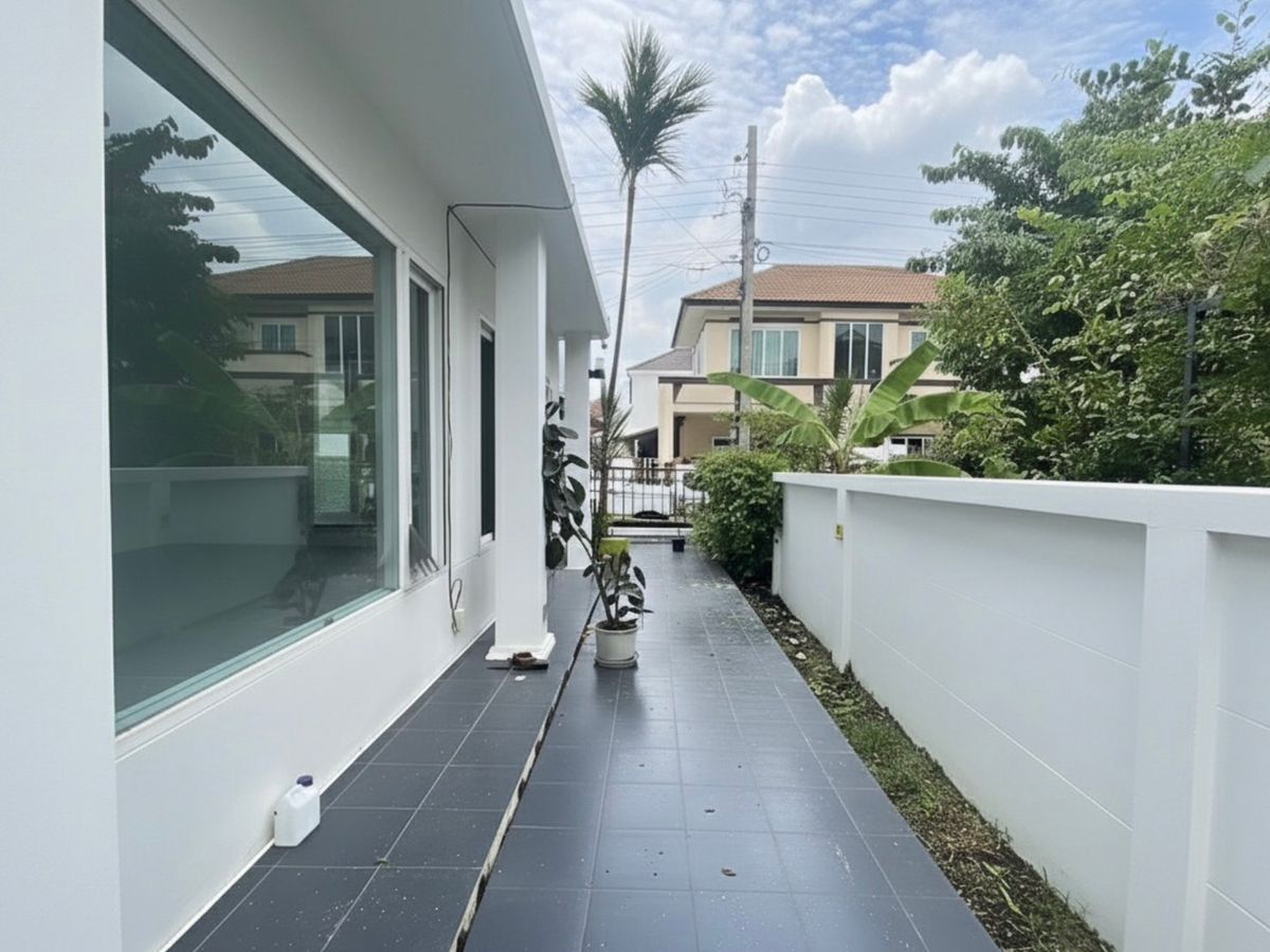 For RentHouseRama5, Ratchapruek, Bangkruai : home on Ratchaphruek Road, 4 bedrooms, 3 bathrooms, newly renovated, can add more furniture 