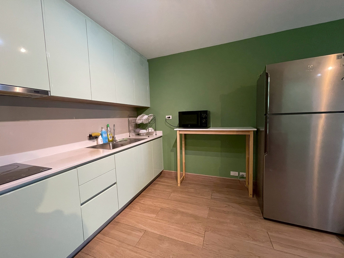 For RentCondoSukhumvit, Asoke, Thonglor : (For rent) 2 bedrooms, 1 bathroom, 61 sq m., spacious room, comfortable, Sukhumvit area, fully furnished + electrical appliances.