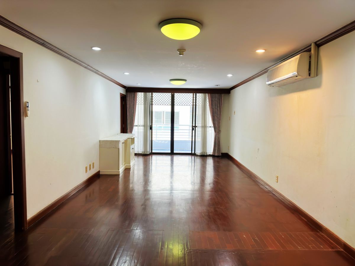 For SaleCondoSukhumvit, Asoke, Thonglor : Condo for sale, 2 bedrooms only at 6.49 m near BTS Phromphong