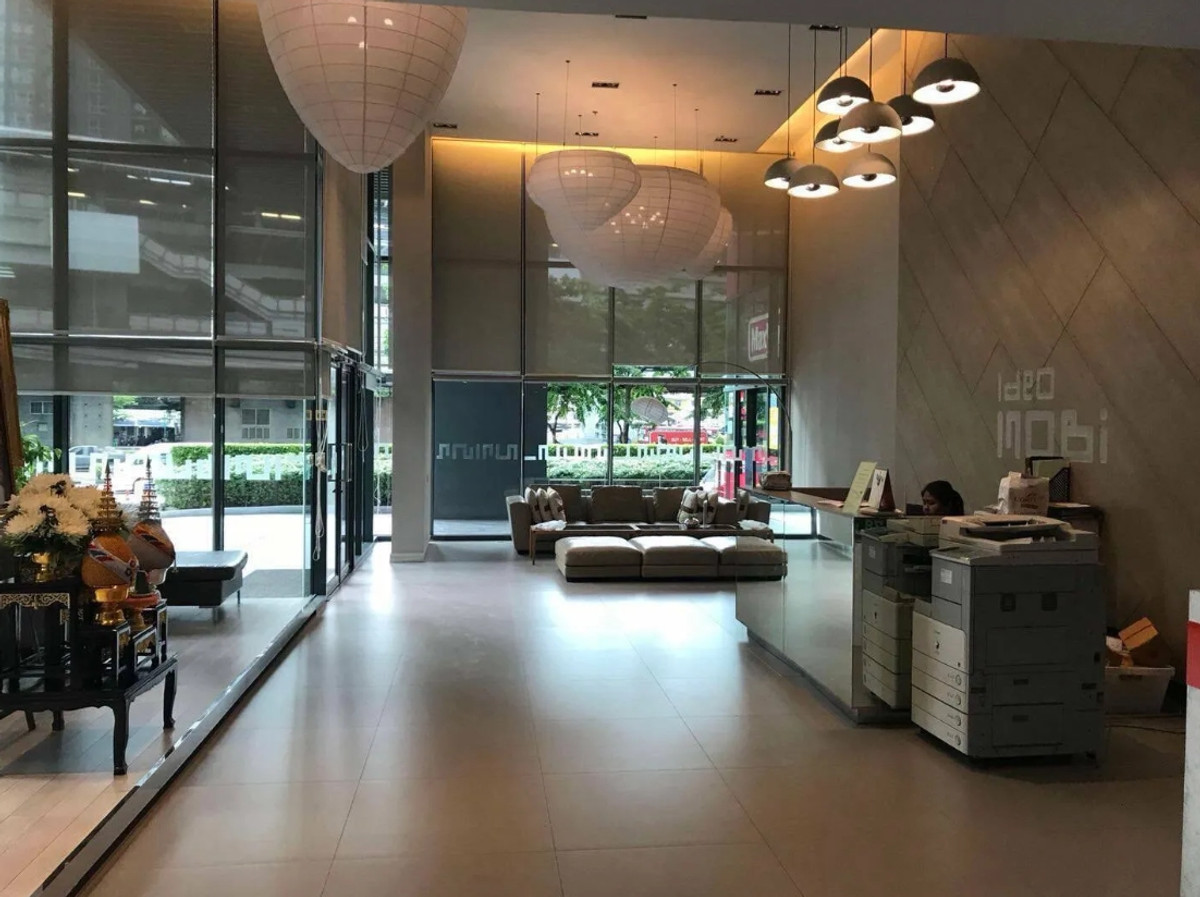 For RentCondoWongwianyai, Charoennakor : ✨ For Rent: Ideo Mobi Sathorn Condo ✨ 💰 ONLY 26,500 THB/Month