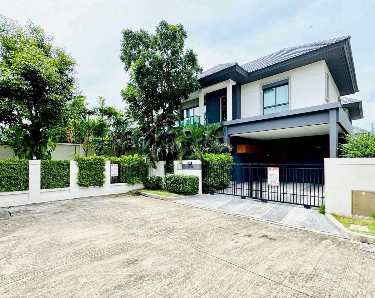 ขายบ้านบางนา แบริ่ง ลาซาล : บ้านเดี่ยวหรู Bangkok Boulevard Srinakarin-Bangna ถ.หนามแดง ต.บางแก้ว อ.บางพลี จ.สมุทรปราการ 

