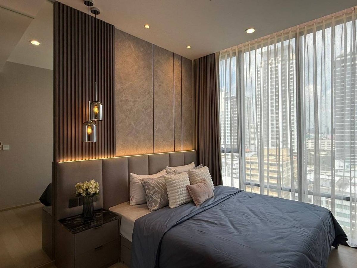 ให้เช่าคอนโดราชเทวี พญาไท : The Extro Phayathai Rangnam【𝐑𝐄𝐍𝐓】🔥Modern Loft อารมณ์สตูดิโอ ไฟซ่อนจัดเลเยอร์ ฟังก์ชันครบจบเดียว🔥  ติดต่อไลน์ไอดี: @hacondo