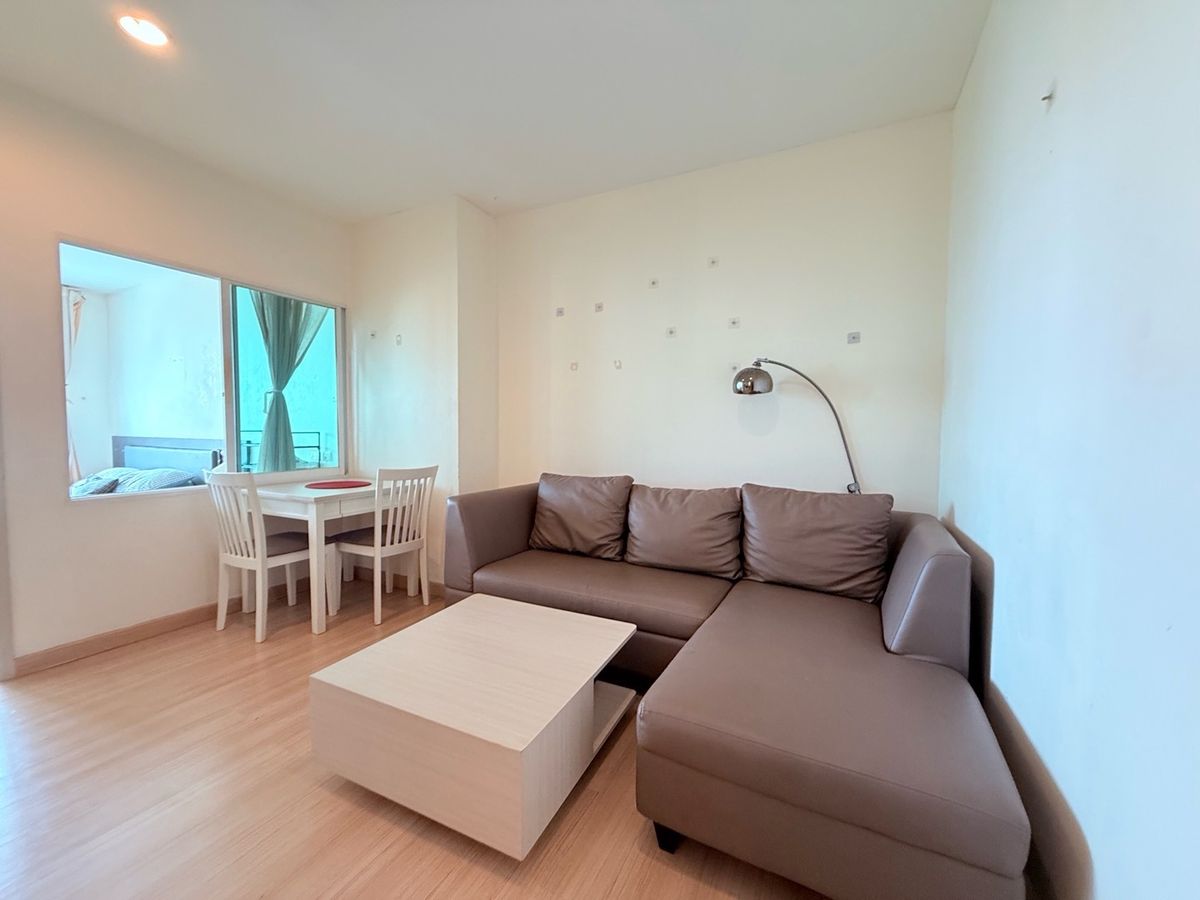 For RentCondoSathorn, Narathiwat : LIFE Sathorn 1 Bedroom 41 STS ST.LOUIS, ready to enter this 25 Sep.