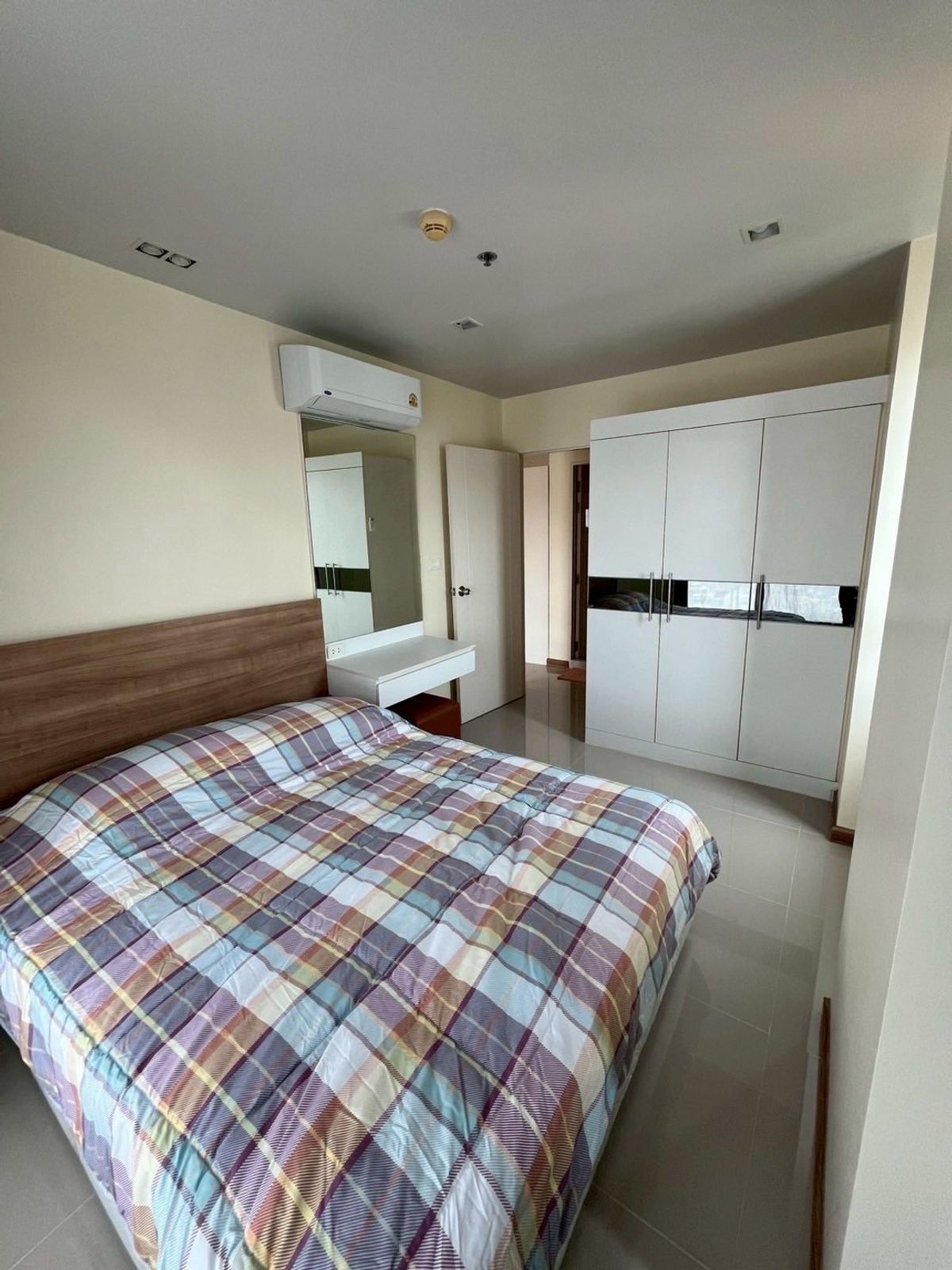 ให้เช่าคอนโดพระราม 9 เพชรบุรีตัดใหม่ RCA : 📣 [For Rent] เช่าด่วน!! คอนโด Casa Condo Asoke - Dindaeng แต่งครบ สภาพดีมาก ห้องสวย 🔥
