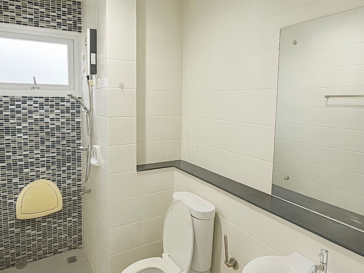 For RentHouseRama5, Ratchapruek, Bangkruai : home on Ratchaphruek Road, 4 bedrooms, 3 bathrooms, newly renovated, can add more furniture 