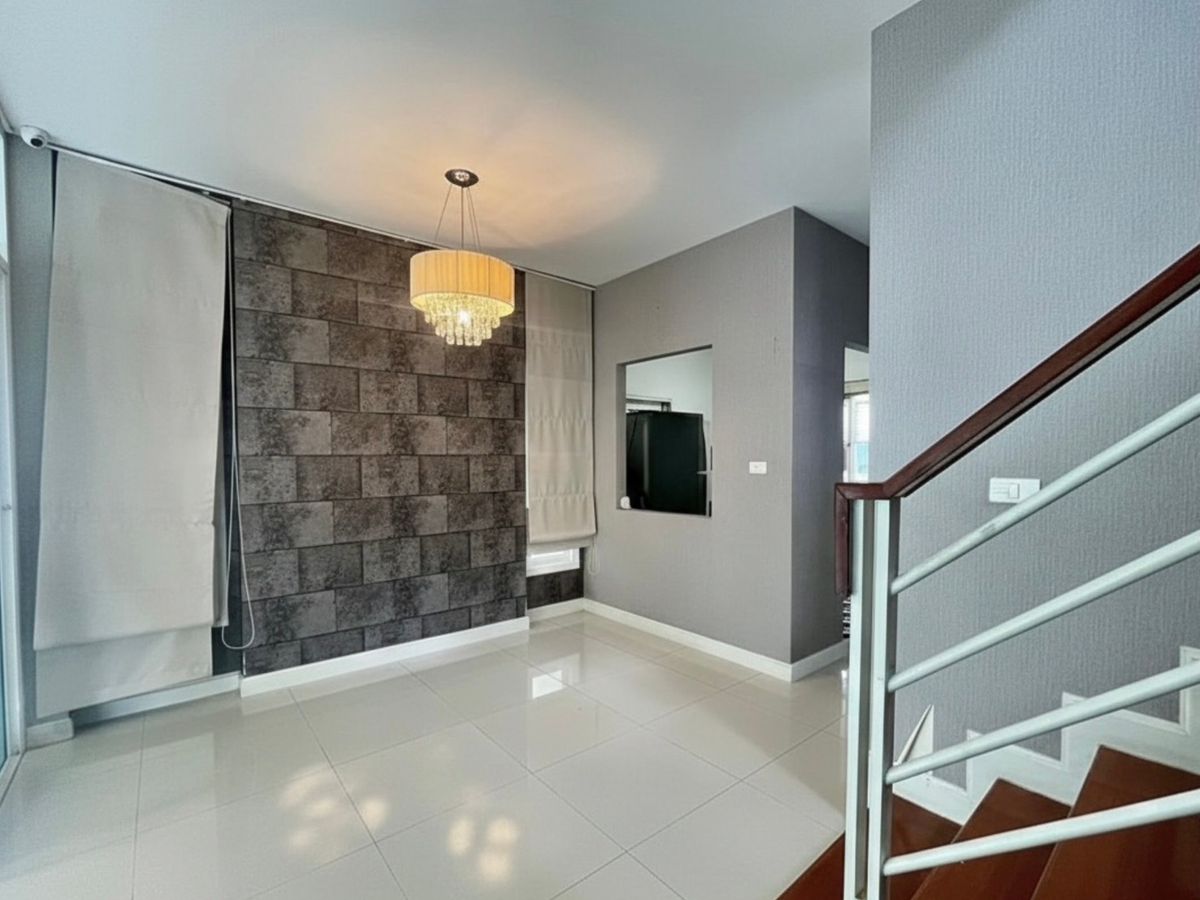 For RentHouseRama5, Ratchapruek, Bangkruai : home on Ratchaphruek Road, 4 bedrooms, 3 bathrooms, newly renovated, can add more furniture 