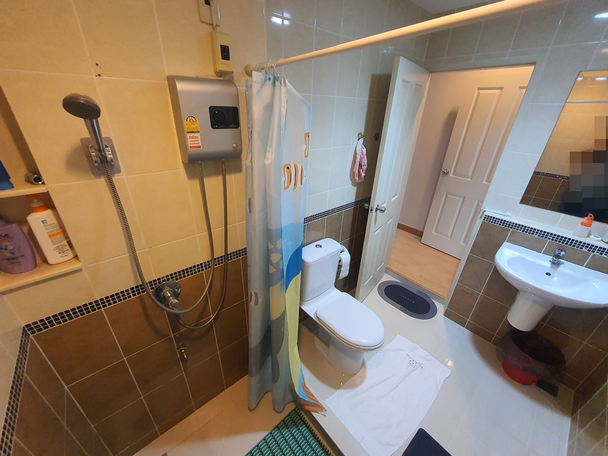 ขายทาวน์โฮมลาดพร้าว101 แฮปปี้แลนด์ : บ้านกลางเมือง ลาดพร้าว 87, ทาวน์โฮม 3 ชั้น, วิวสวน เป็นส่วนตัว ทำเลดี, สไตล์โมเดิร์น ราคาจับต้องได้, ฟังก์ชันครบ หรู คุ้ม พร้อมอยู่ทันที