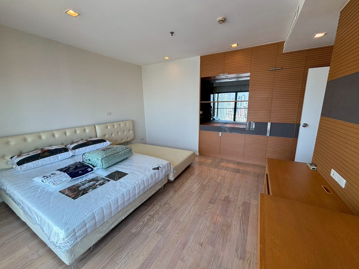 For RentCondoSukhumvit, Asoke, Thonglor : (For rent) Noble Remix 36 I 2BR, newly renovated room. All new electrical appliances Ready to move in ㅡ Near 🚆BTS Thonglor