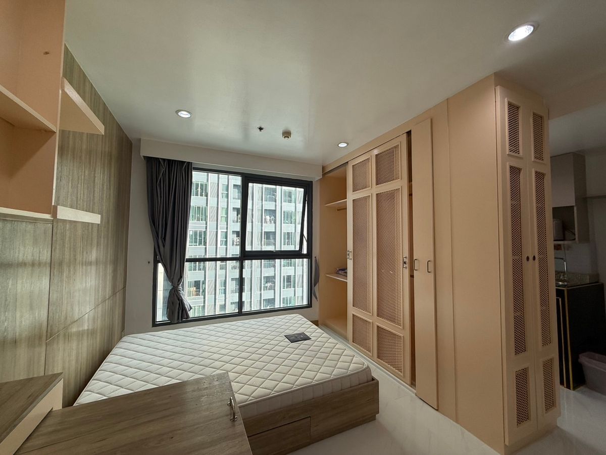 ให้เช่าคอนโดสยาม จุฬา สามย่าน : ให้เช่า Ideo Q จุฬา Studio 24 ตรม ห้องสวย แต่งครบ