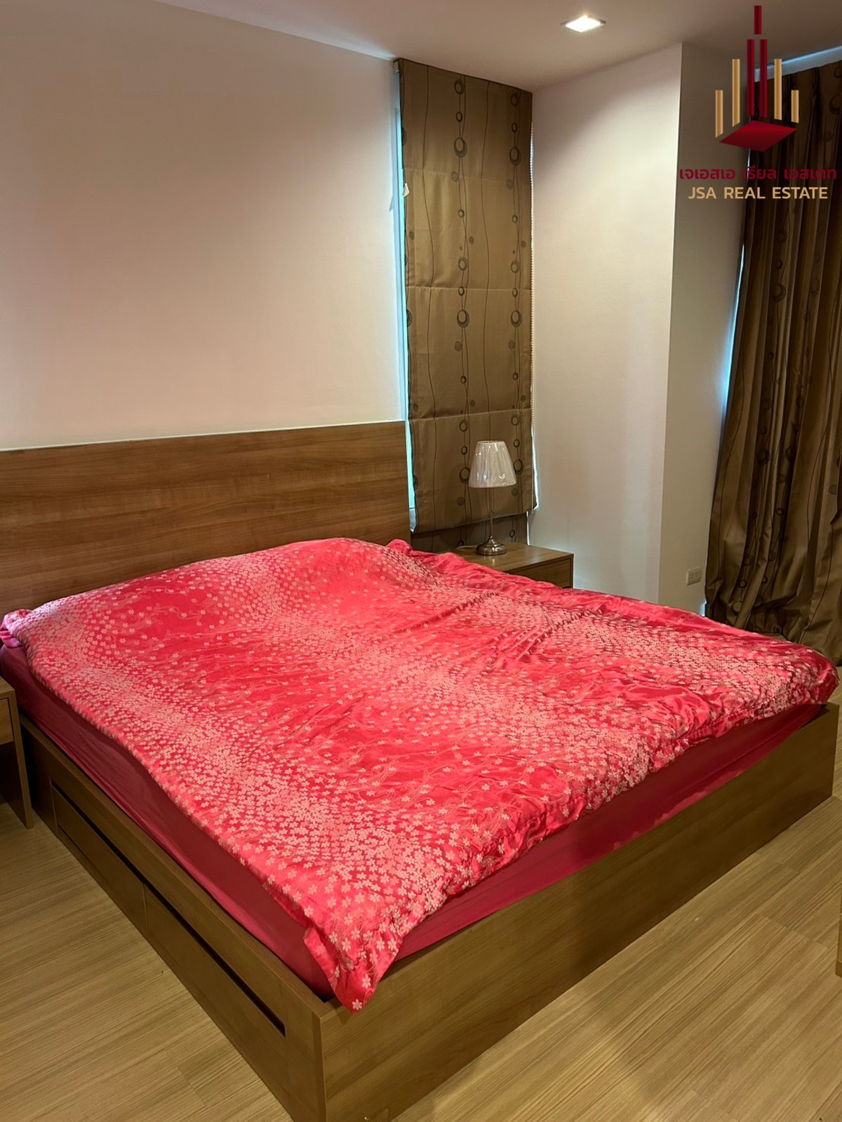 For RentCondoRatchadapisek, Huaikwang, Suttisan : ✨ For Rent: Rhythm Ratchada - Huai Khwang Condo ✨ 💰 ONLY 28,000thb/Month