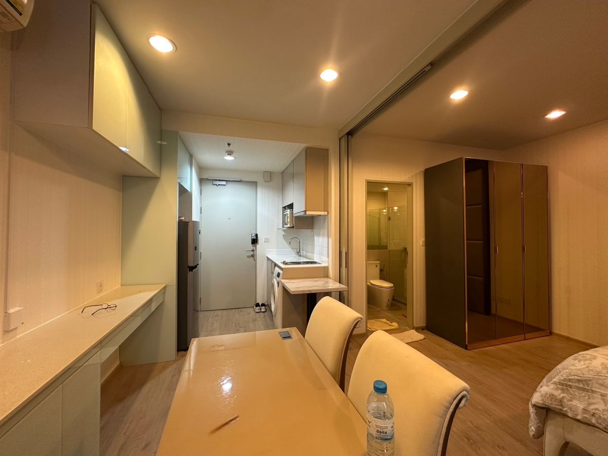 For RentCondoRatchathewi,Phayathai : 📢✨ For Rent: IDEO Q Ratchathewi – Stunning Room, Prime Location, Convenient Commute! ✨📢