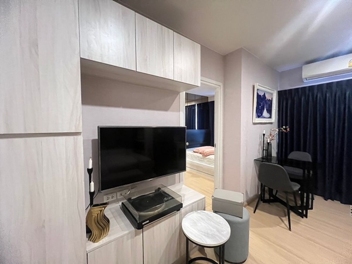 ขายคอนโดปิ่นเกล้า จรัญสนิทวงศ์ : 💖💖ขายห้องพร้อมอยู่!! คอนโด Plum Condo Pinklao Station 1BED 25.64 sq.m.ชั้น 16 แต่งครบ ใกล้ MRT บางยี่ขัน / สนใจสอบถามได้นะคะ Line ID : atfirm2010 💖💖