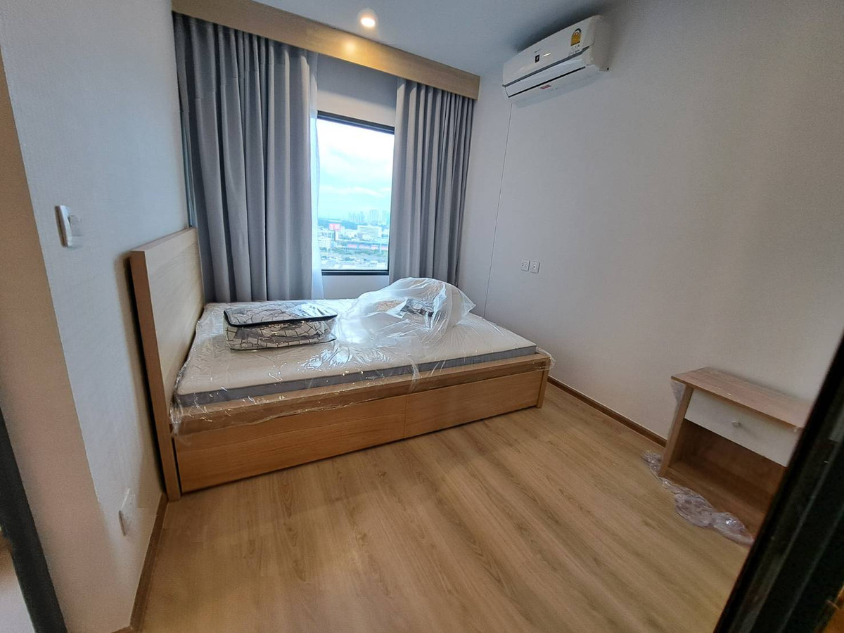 (For Rent) Life Rama 4 - Asoke, near MRT, Queen Sirikit National Convention Center Loading...