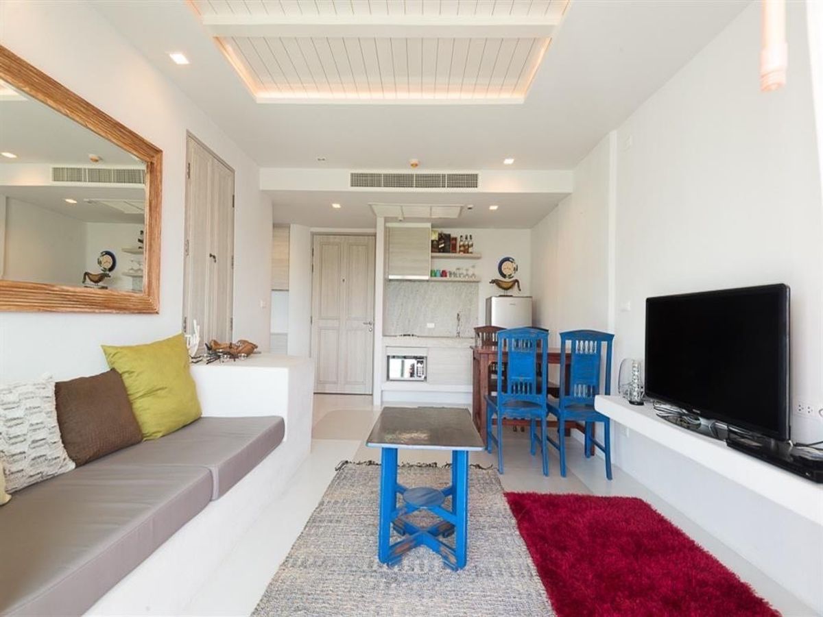 ขายคอนโดหัวหิน ประจวบคีรีขันธ์ : Seaside Retreat! ขายคอนโดเชโลน่า เขาเต่า 1 ห้องนอน ติดหาด บรรยากาศรีสอร์ทหรู