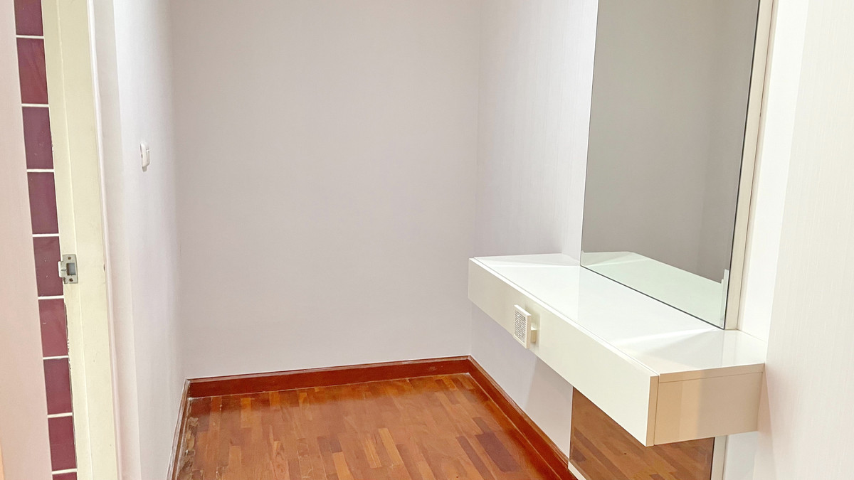 For RentHouseRama5, Ratchapruek, Bangkruai : Rent a detached house, Laddarom Ratchaphruek, Rattanathibet, next to Ratchaphruek near MRT Bang Rak Noi.