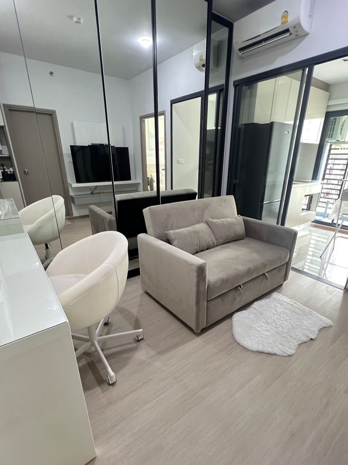 ให้เช่าคอนโดพระราม 9 เพชรบุรีตัดใหม่ RCA : IDEO RAMA 9- ASOKE Condo for Rent | Fully Furnished. 1 Bedroom | 1 Bathroom ( Year contact )