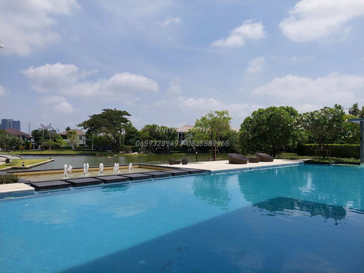 For SaleHouseBangna, Bearing, Lasalle : Mantana 1 Bangna Km.7 Prime location near Mega Bangna and the Expressway