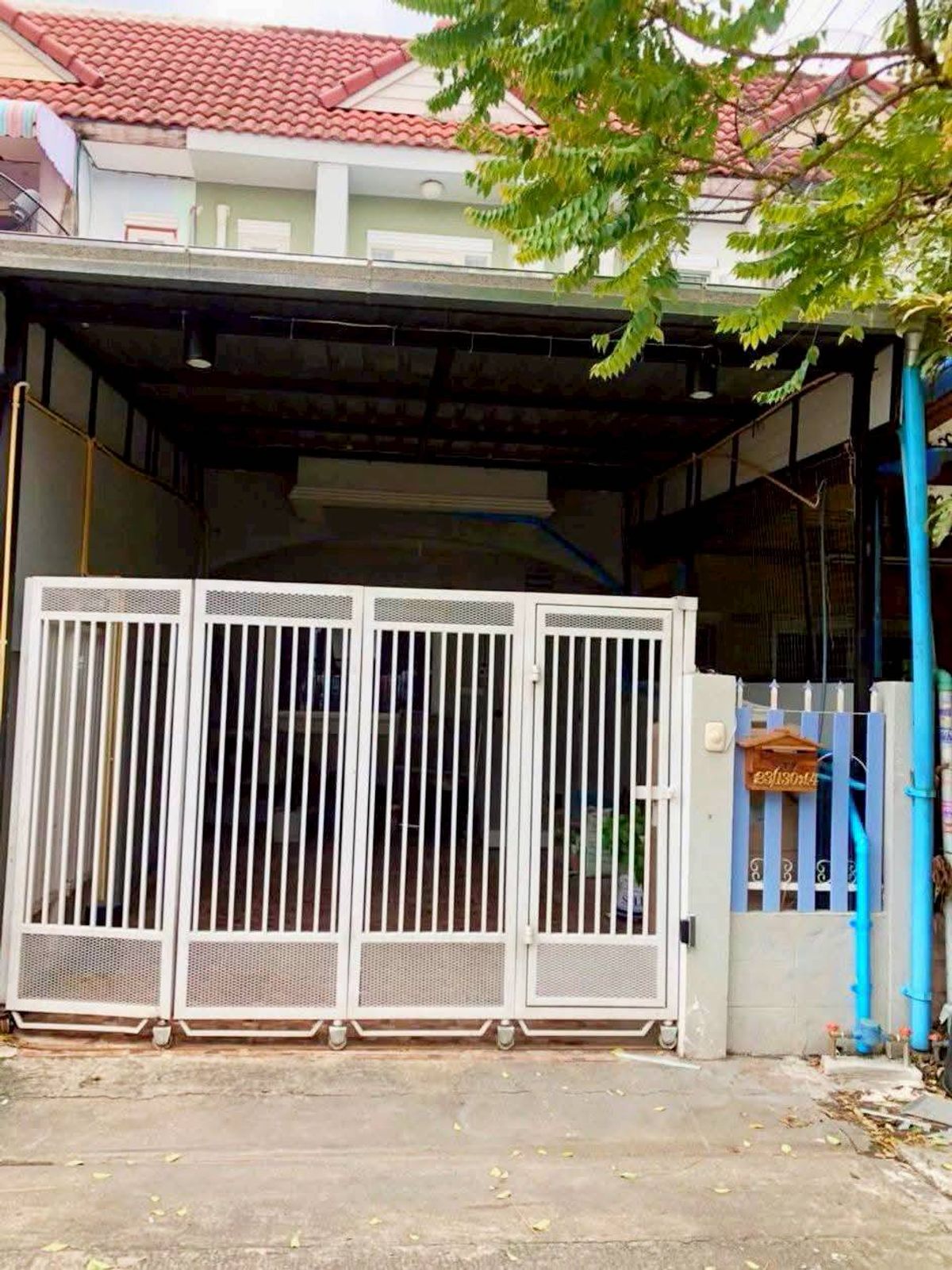 ขายทาวน์โฮมมีนบุรี-ร่มเกล้า : ขายทาวน์เฮ้าส์ 2 ชั้น ดีดีเฮ้าส์ อยู่วิทยา 5 เนื้อที่ 18 ตารางวา ซอย อยู่วิทยา 5 แขวงกระทุ่มราย เขตหนองจอก กรุงเทพมหานคร