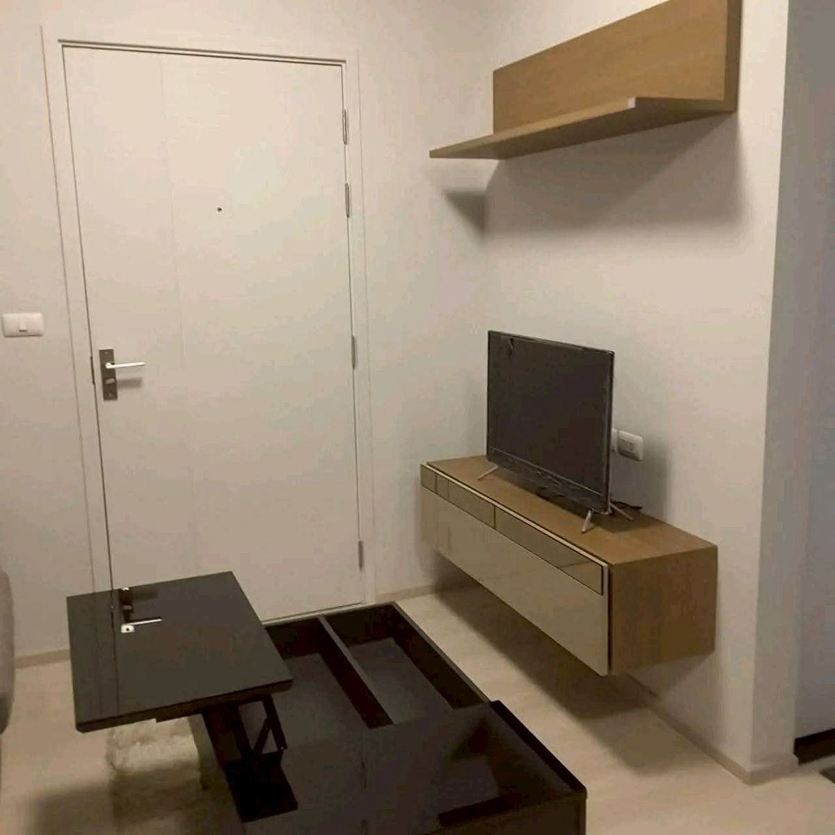 ขายคอนโดเสรีไทย-นิด้า : ✅  UST138  ✅ Line : @p2nproperty