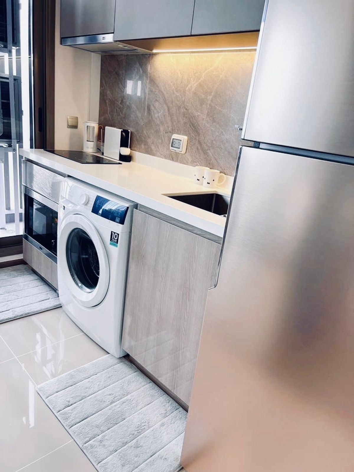 ให้เช่าคอนโดสาทร นราธิวาส : ให้เช่า ✨ RHYTHM CHAROENKRUNG PAVILLION ✨ เฟอร์นิเจอร์ และ เครื่องใช้ไฟฟ้าครบ ใกล้ BTS สะพานตากสิน