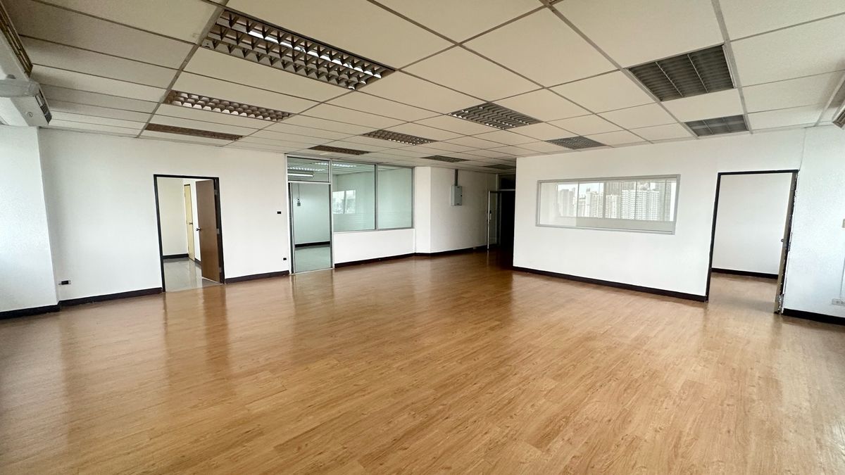 For RentOfficeRama9, Petchburi, RCA : Office Space for Rent – Din Daeng Area