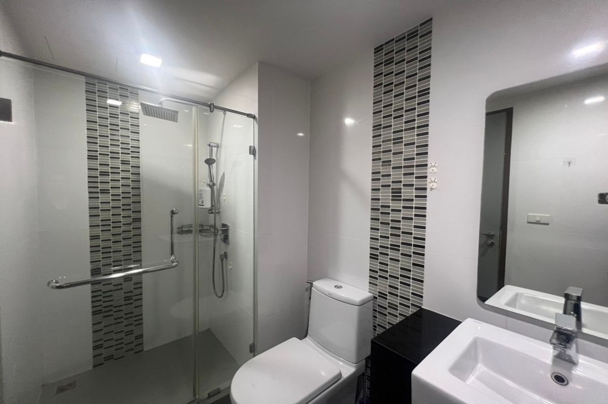 For RentCondoSukhumvit, Asoke, Thonglor : 🔥 For Rent !! North Facing !!🔥 Code C20240200720......Mirage 27, 1 bedroom, 1 bathroom, furnished, ready to move in 📣📣