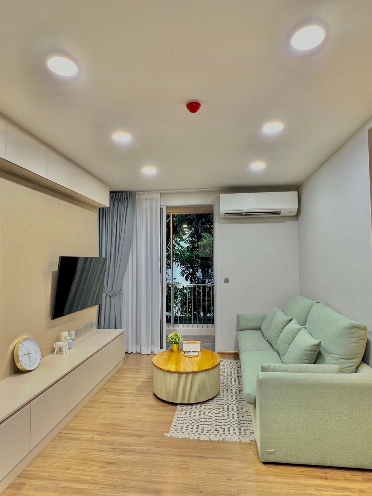 ขายคอนโดสุขุมวิท อโศก ทองหล่อ : ขายคอนโด Q Prasarnmit ราคา 8,200,000 บาท [FLs250806]