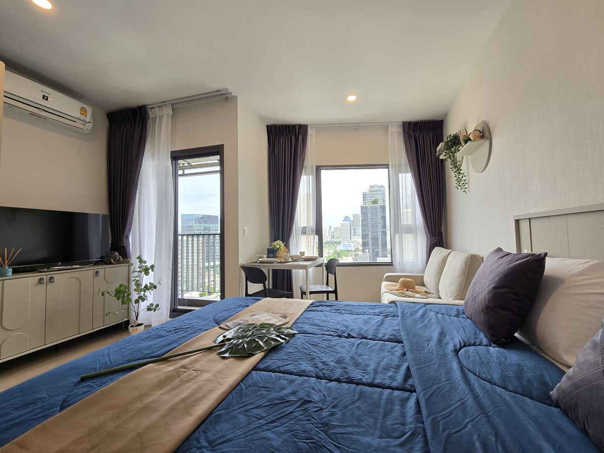 For RentCondoKhlongtoei, Kluaynamthai : (For Rent) Life Rama 4 - Asoke, near MRT, Queen Sirikit National Convention Center