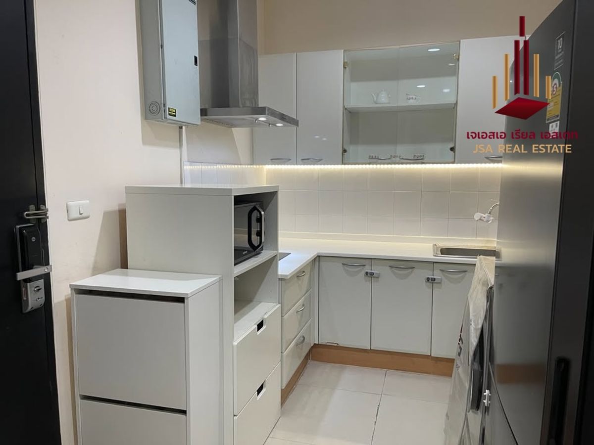 For SaleCondoRatchathewi,Phayathai : ✨ For Sale: Baan Klang Krung Siam Pathumwan Condo ✨ 💰 ONLY 18,500,000 THB