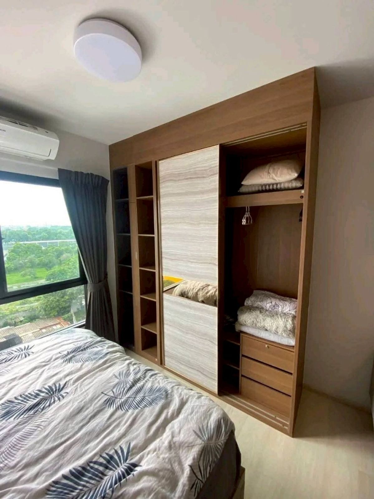 ขายคอนโดเสรีไทย-นิด้า : ✅  UST138  ✅ Line : @p2nproperty