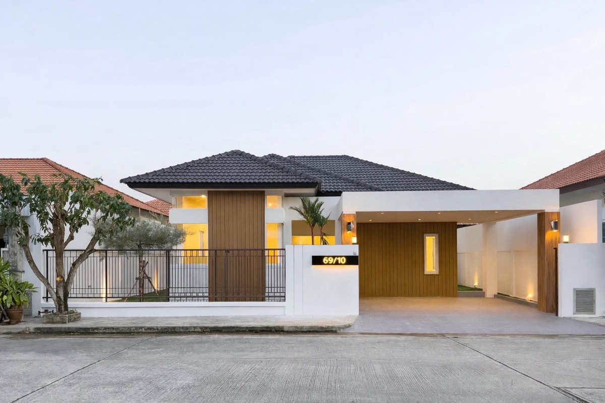 For SaleHousePhuket : Phuket Villa Villa 2 / House Town, Phuket
