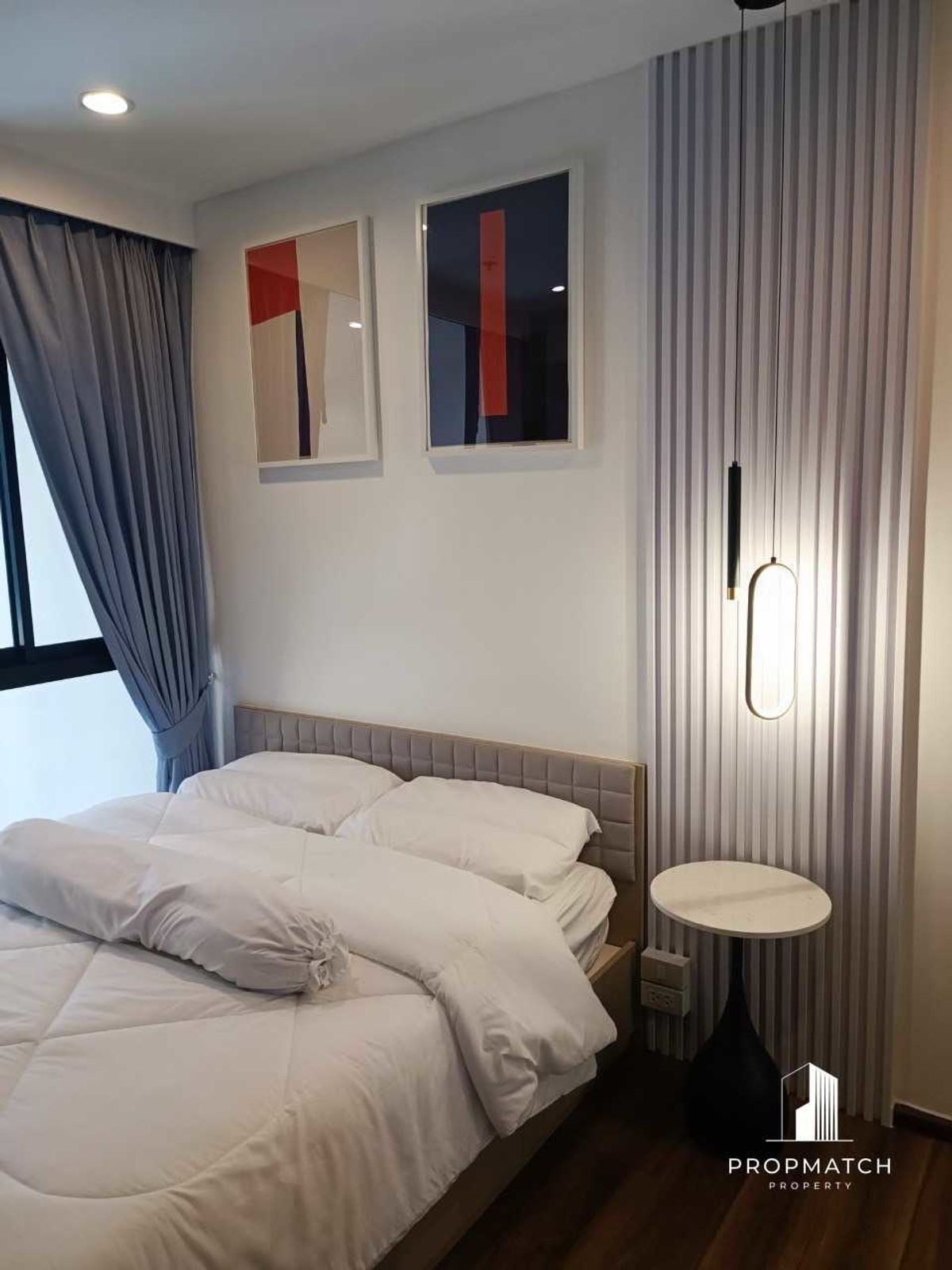 For RentCondoSapankwai,Jatujak : 🔥HOT Price🔥 Onyx Phahonyothin 1B1B 43 SQM Duplex 20,000 only. ⚡️ Beautiful room in the center of Saphan Khwai, renting a condo. 💫 There are many rooms to choose from.